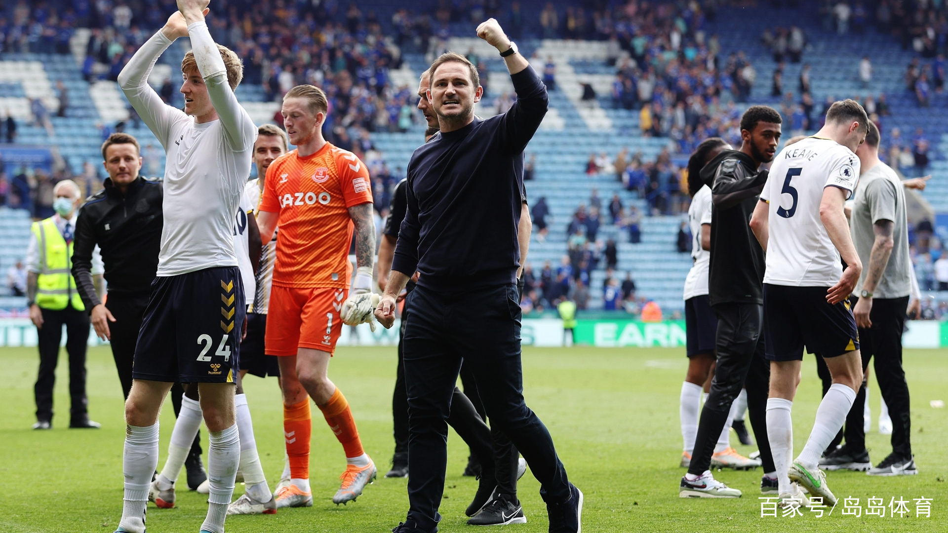 包含华尔夫排名前进艾弗顿全队积极备战的词条